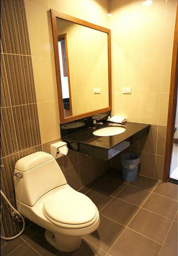 D Apartment Pattaya Eksteriør bilde